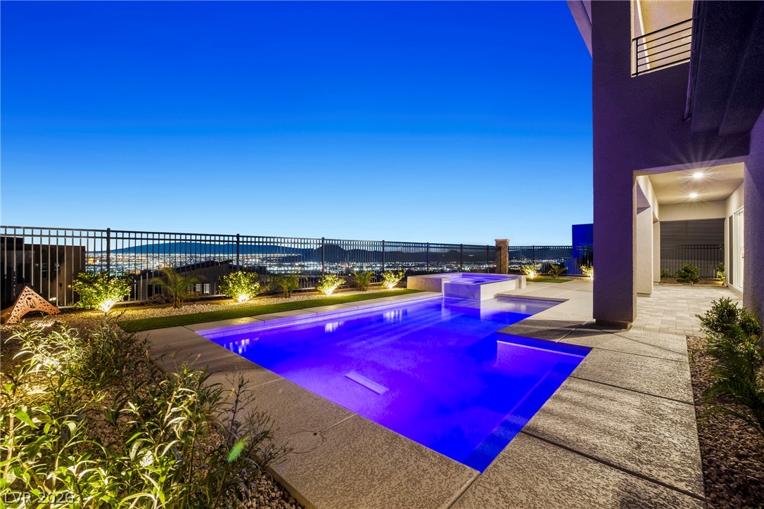 526 Faucon Court