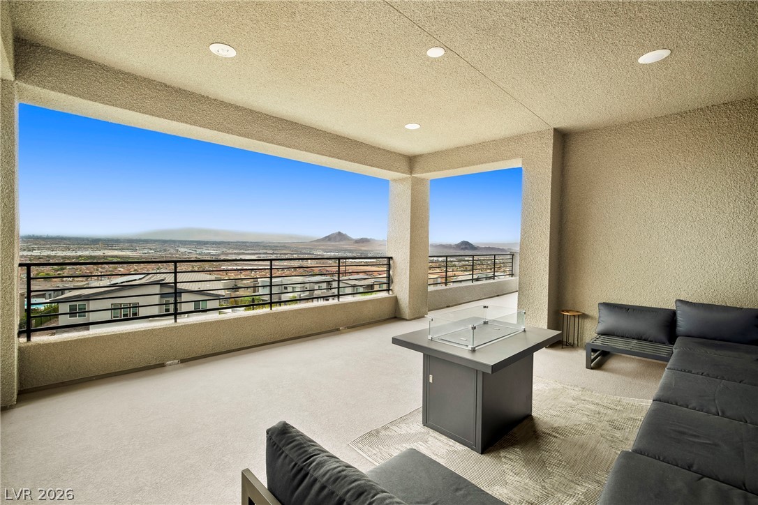 526 Faucon Court