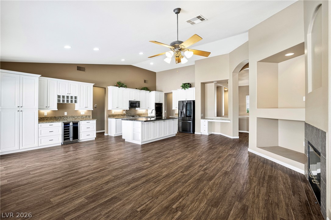 348 Quiet Harbor Drive