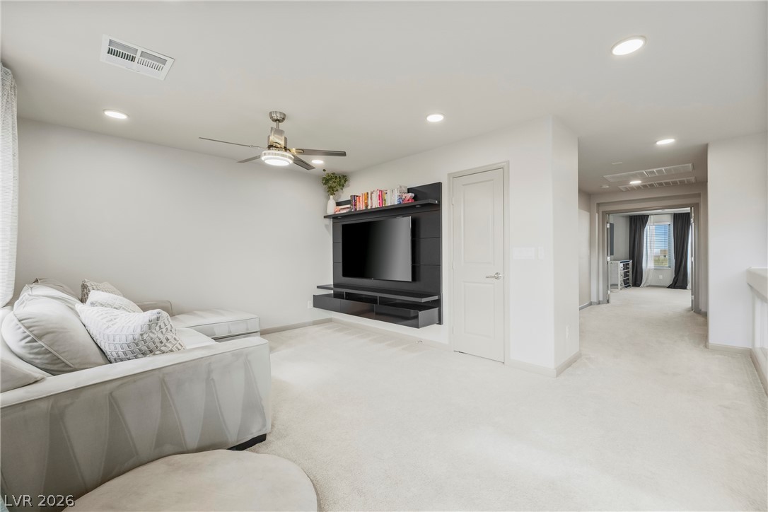 8960 Pemberton Valley Drive