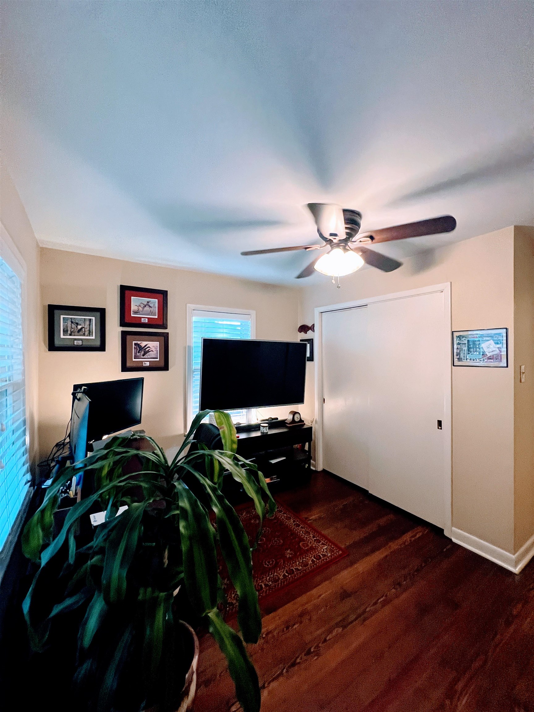 818 N Fillmore Street