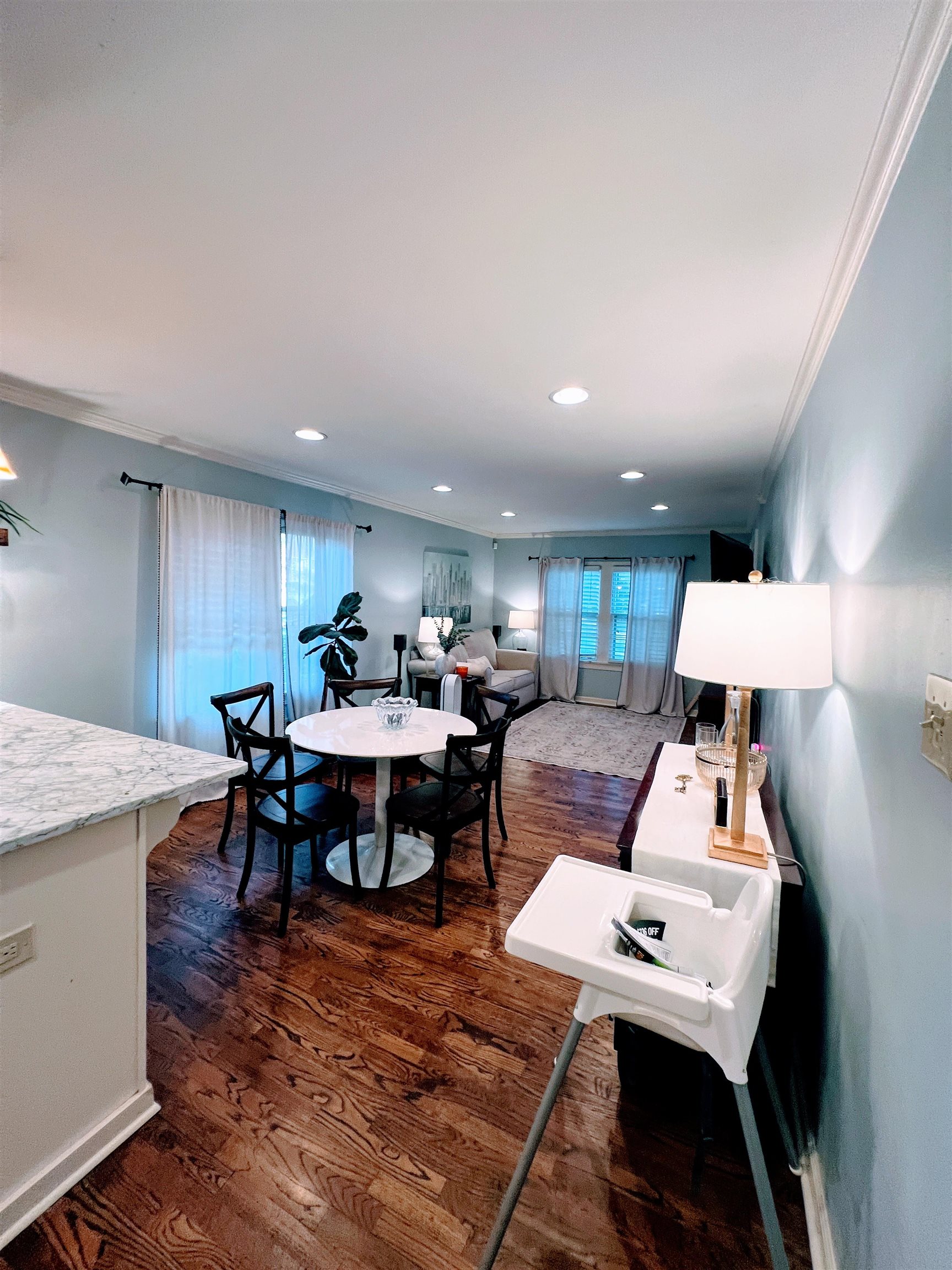 818 N Fillmore Street