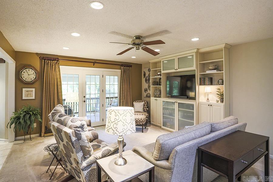 21 Forest Brook Court