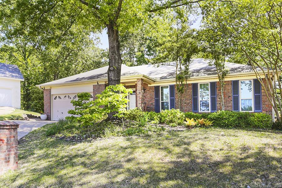 21 Forest Brook Court