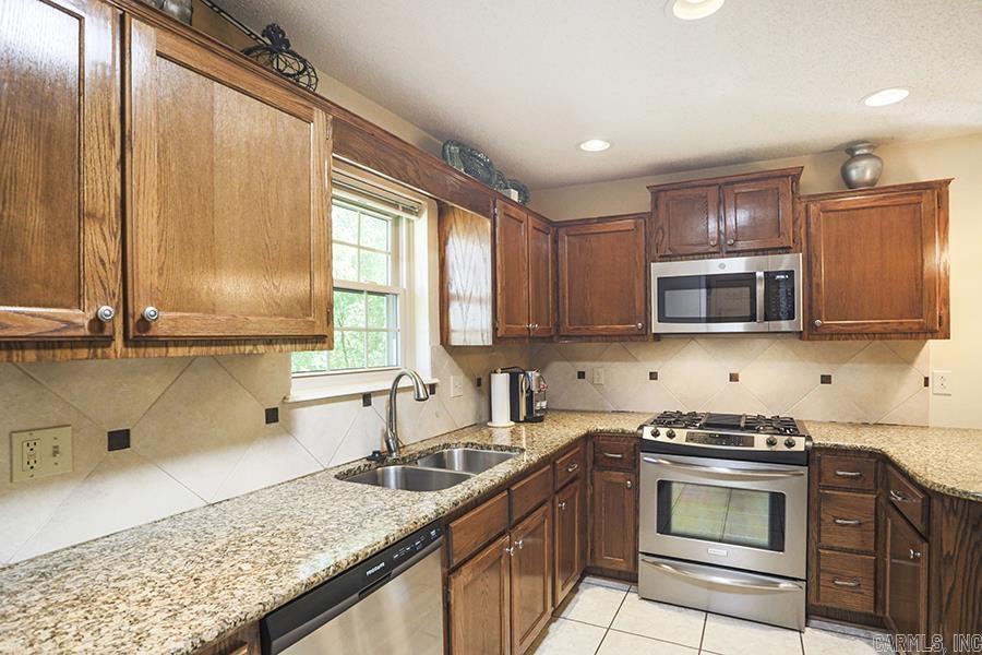 21 Forest Brook Court