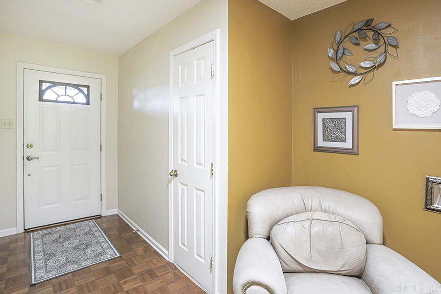 21 Forest Brook Court