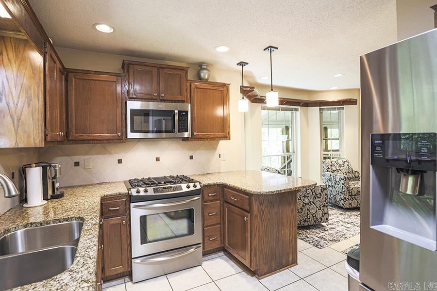 21 Forest Brook Court