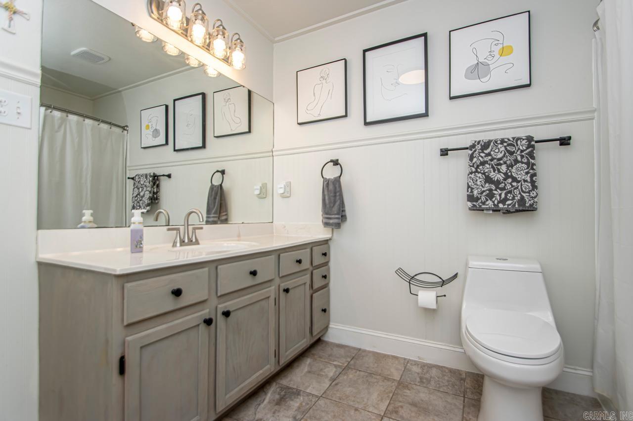 24808 Saddle Ranch Road