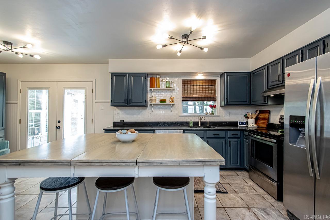 24808 Saddle Ranch Road