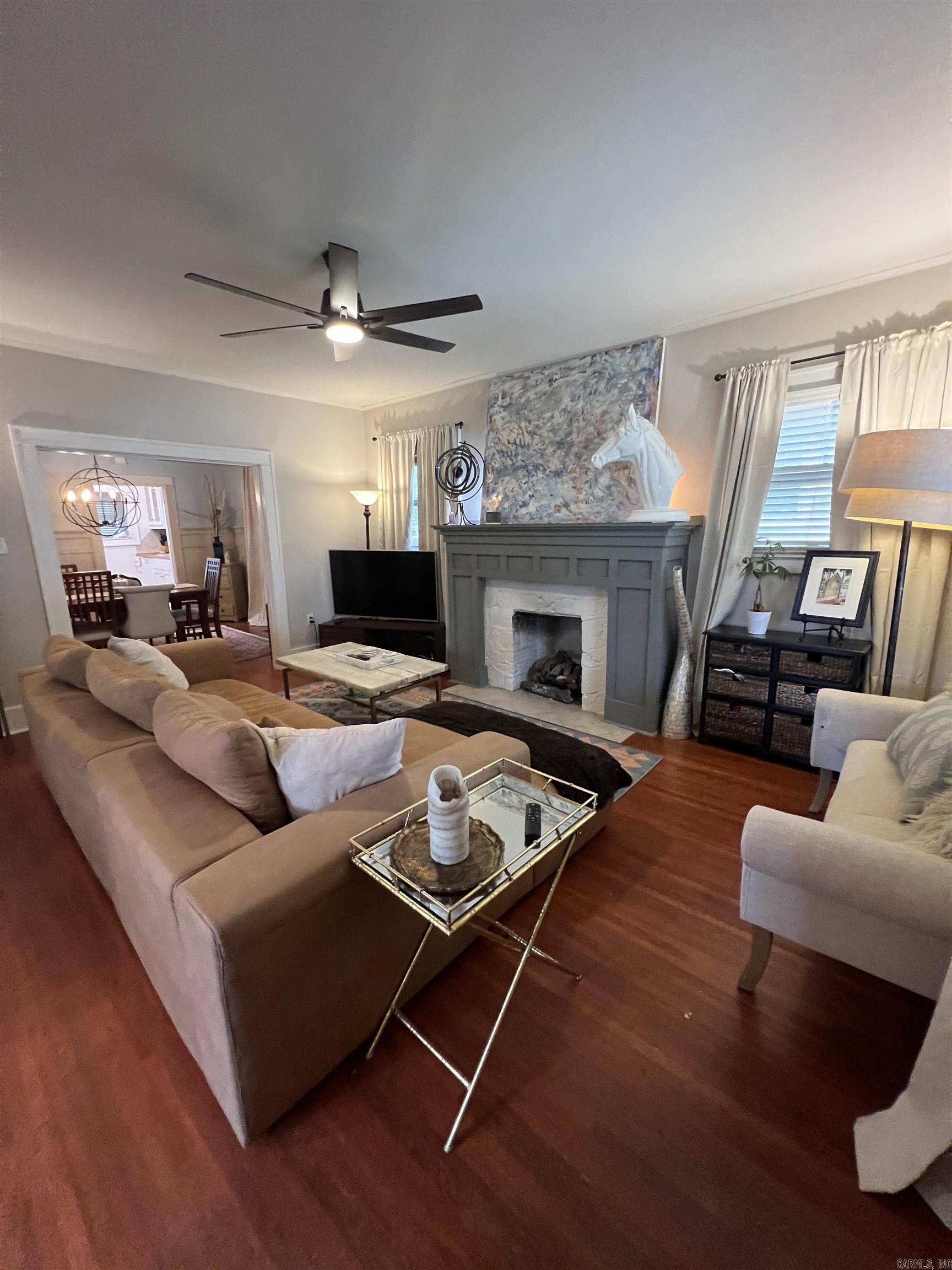 2016 N Garfield Street