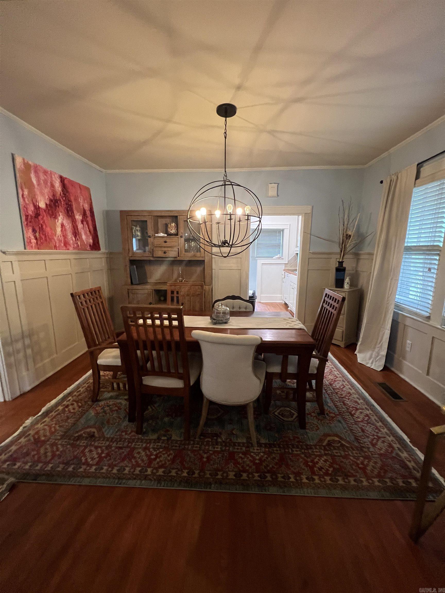 2016 N Garfield Street