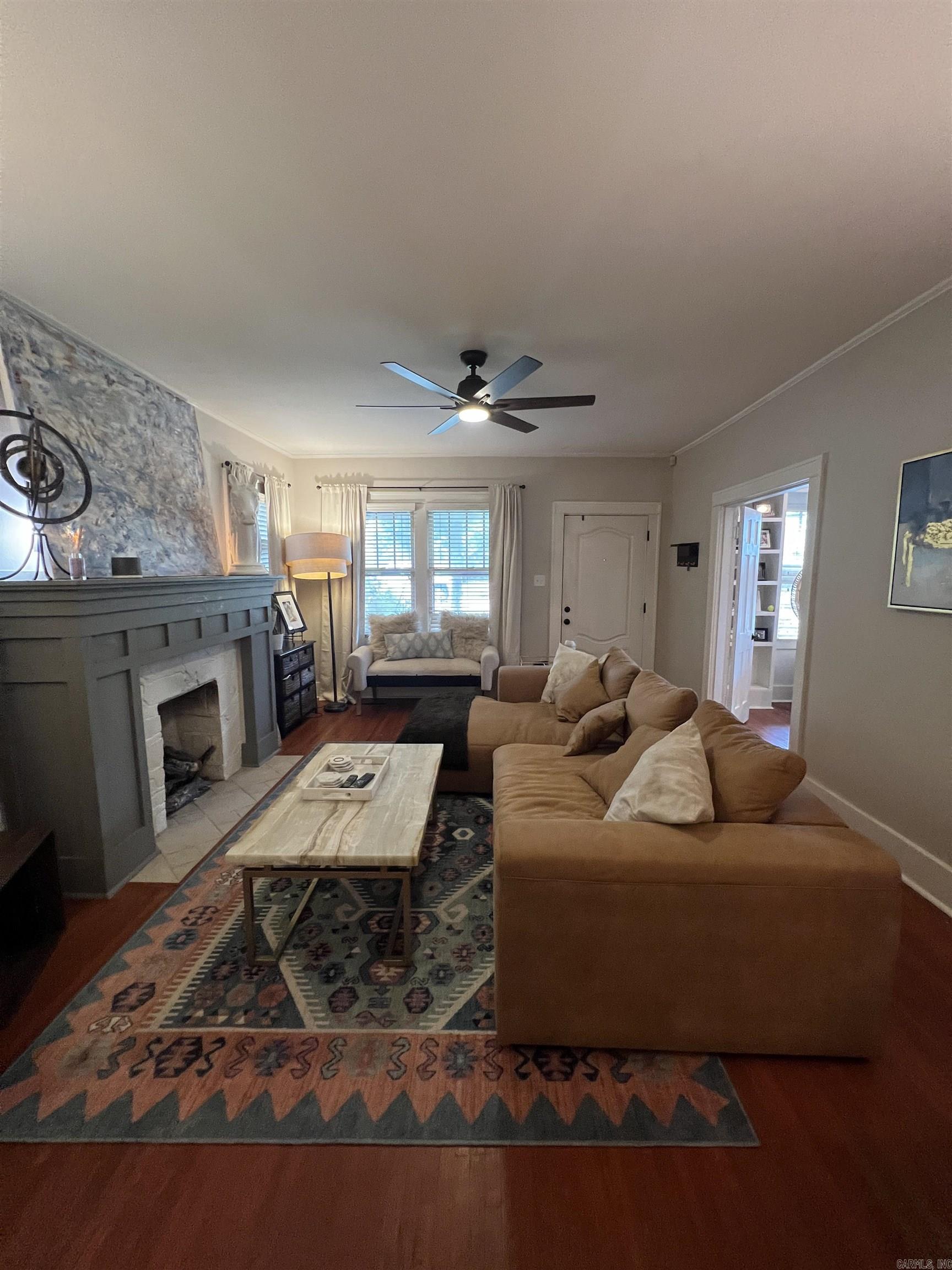 2016 N Garfield Street