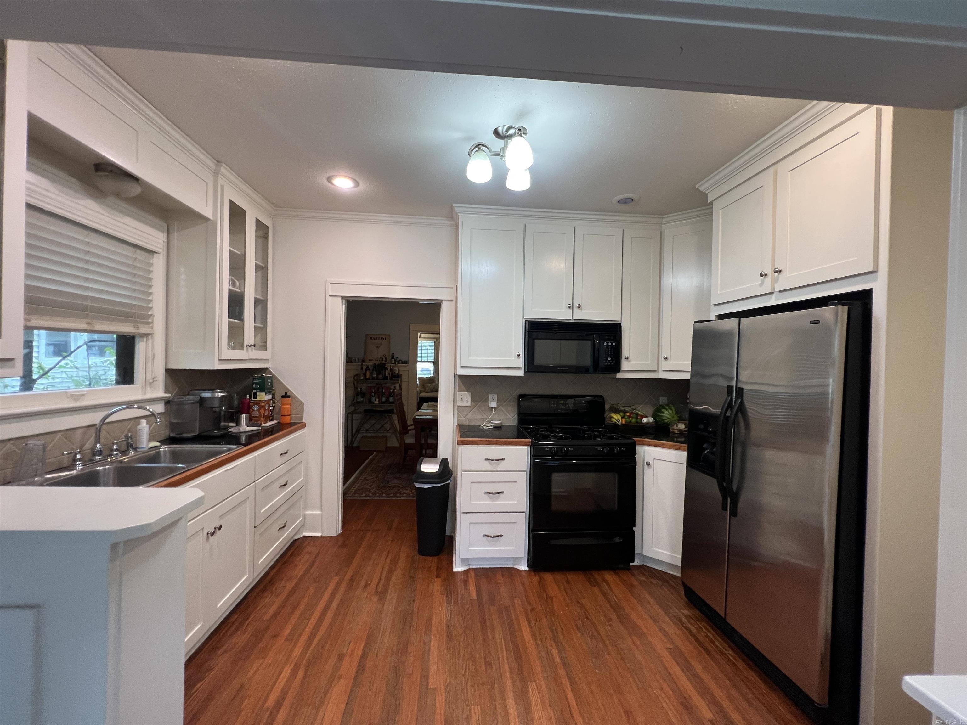 2016 N Garfield Street