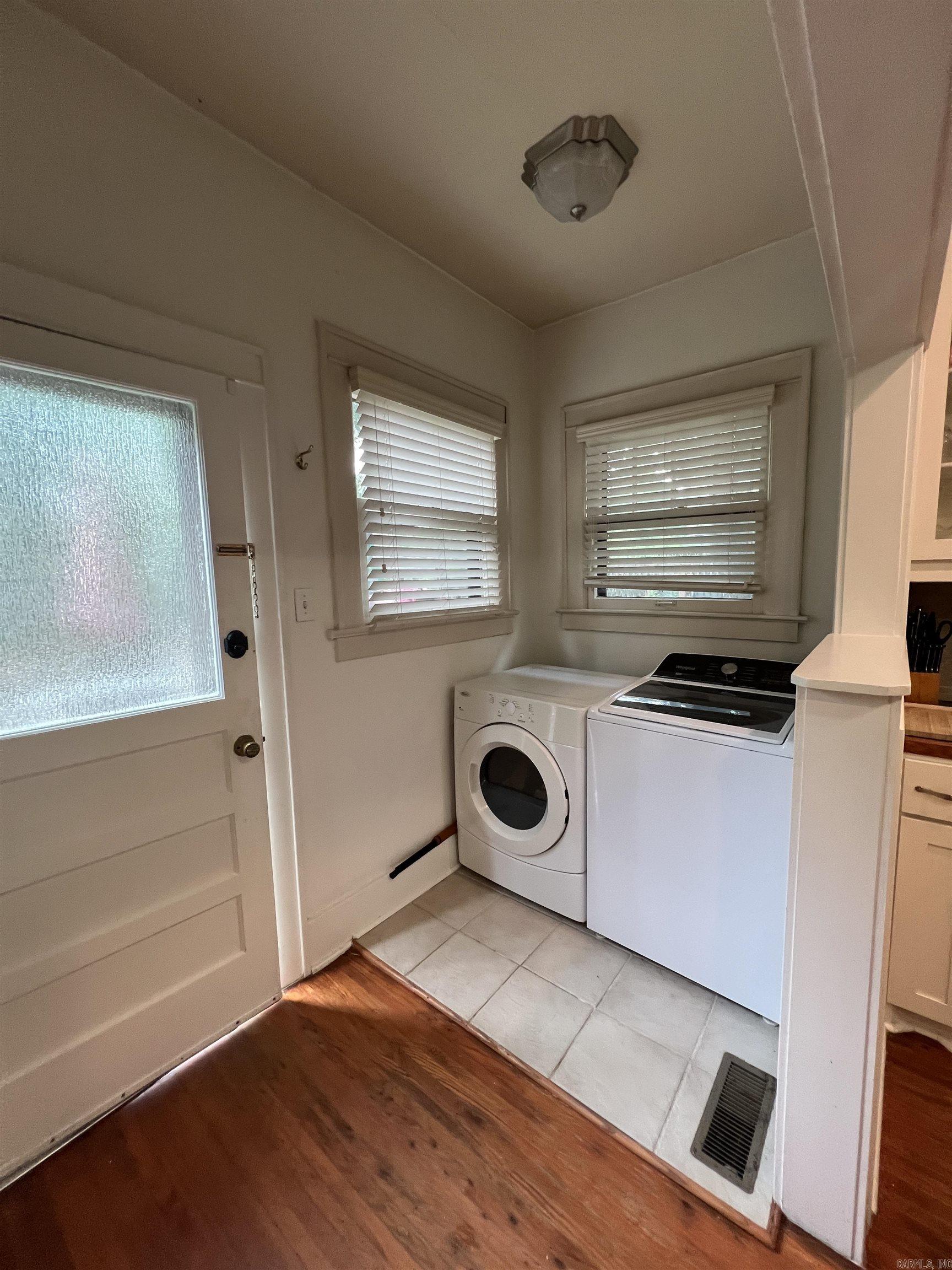 2016 N Garfield Street