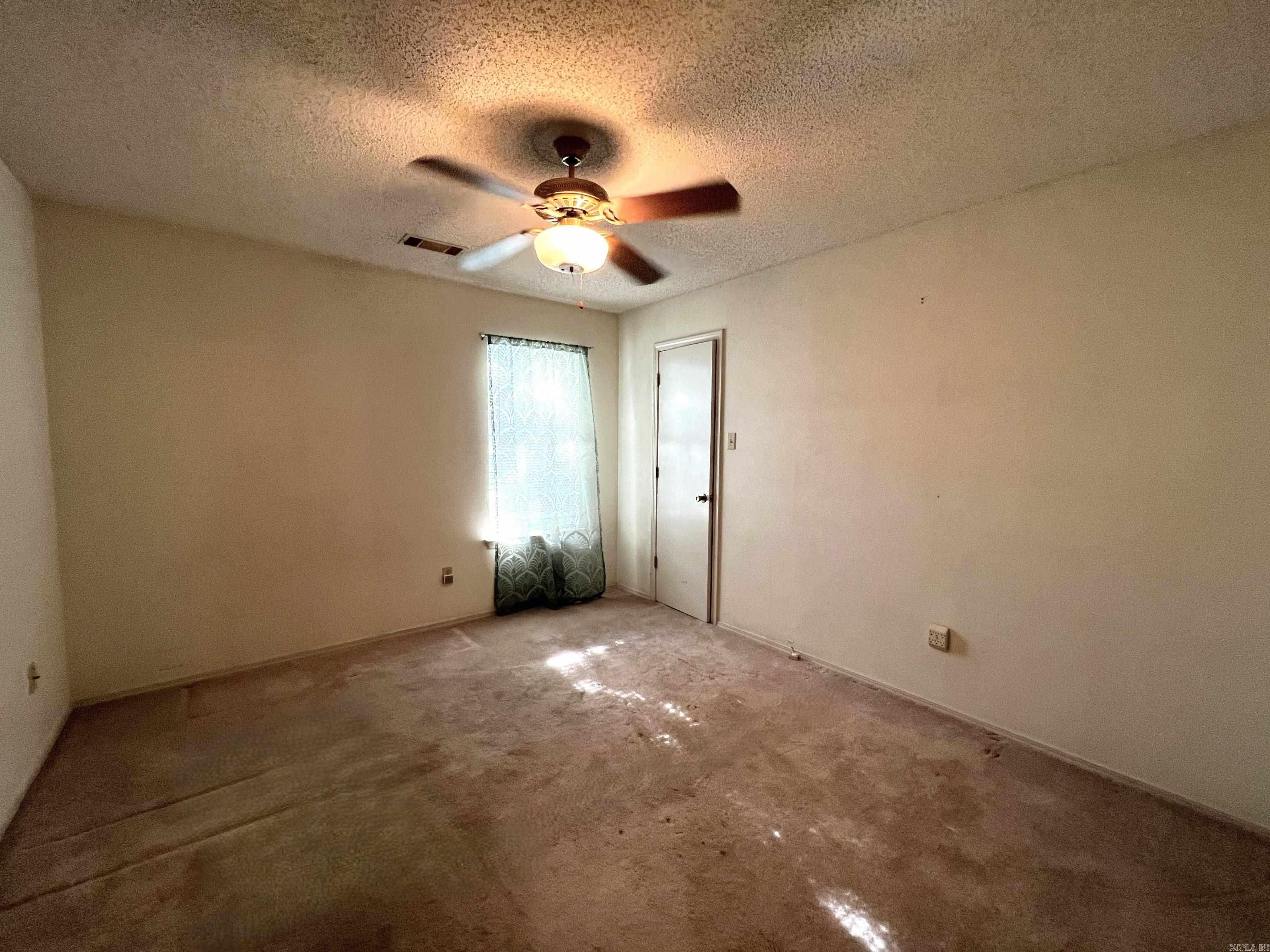 3313 Village Green Drive