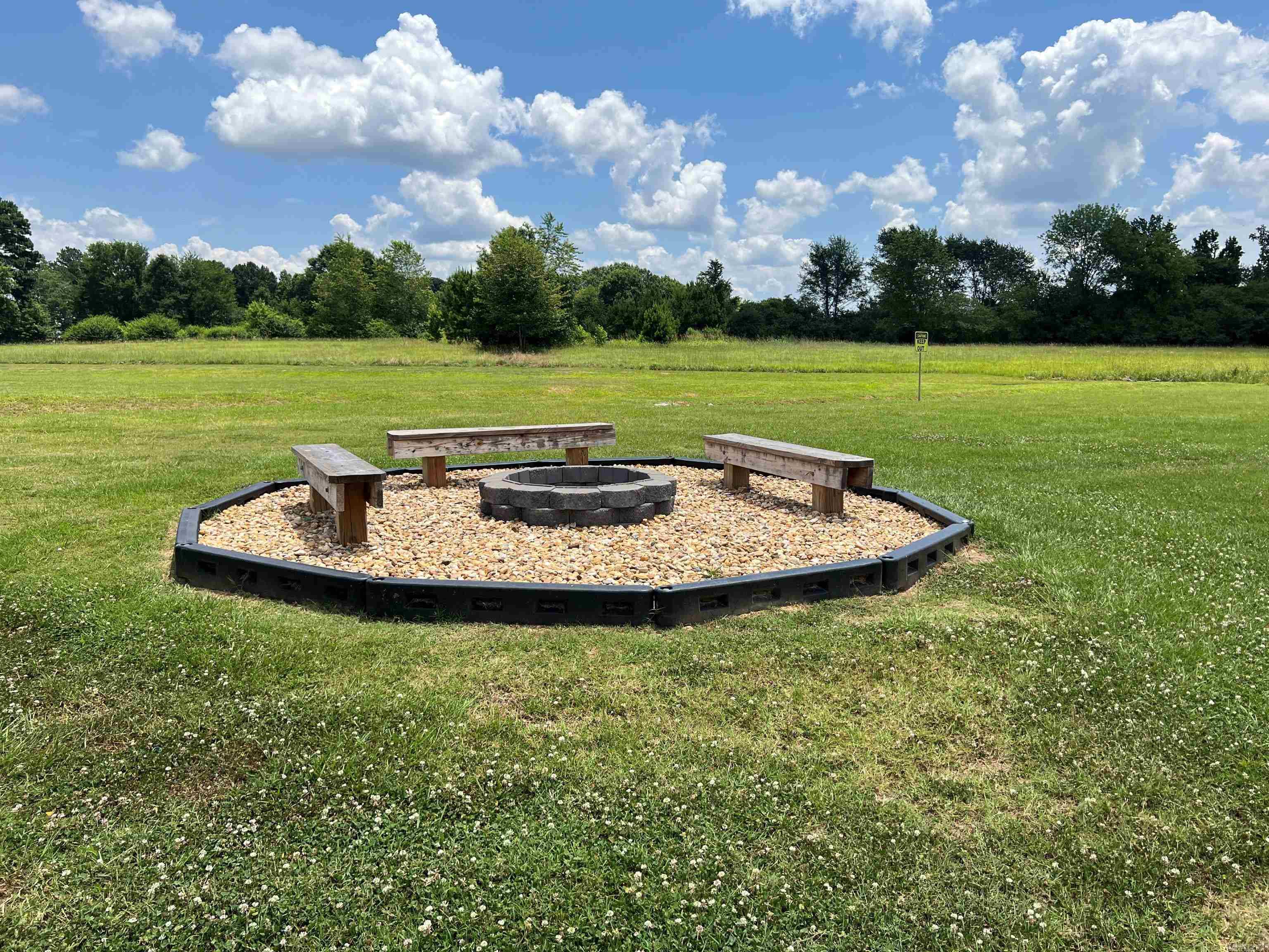 3313 Village Green Drive