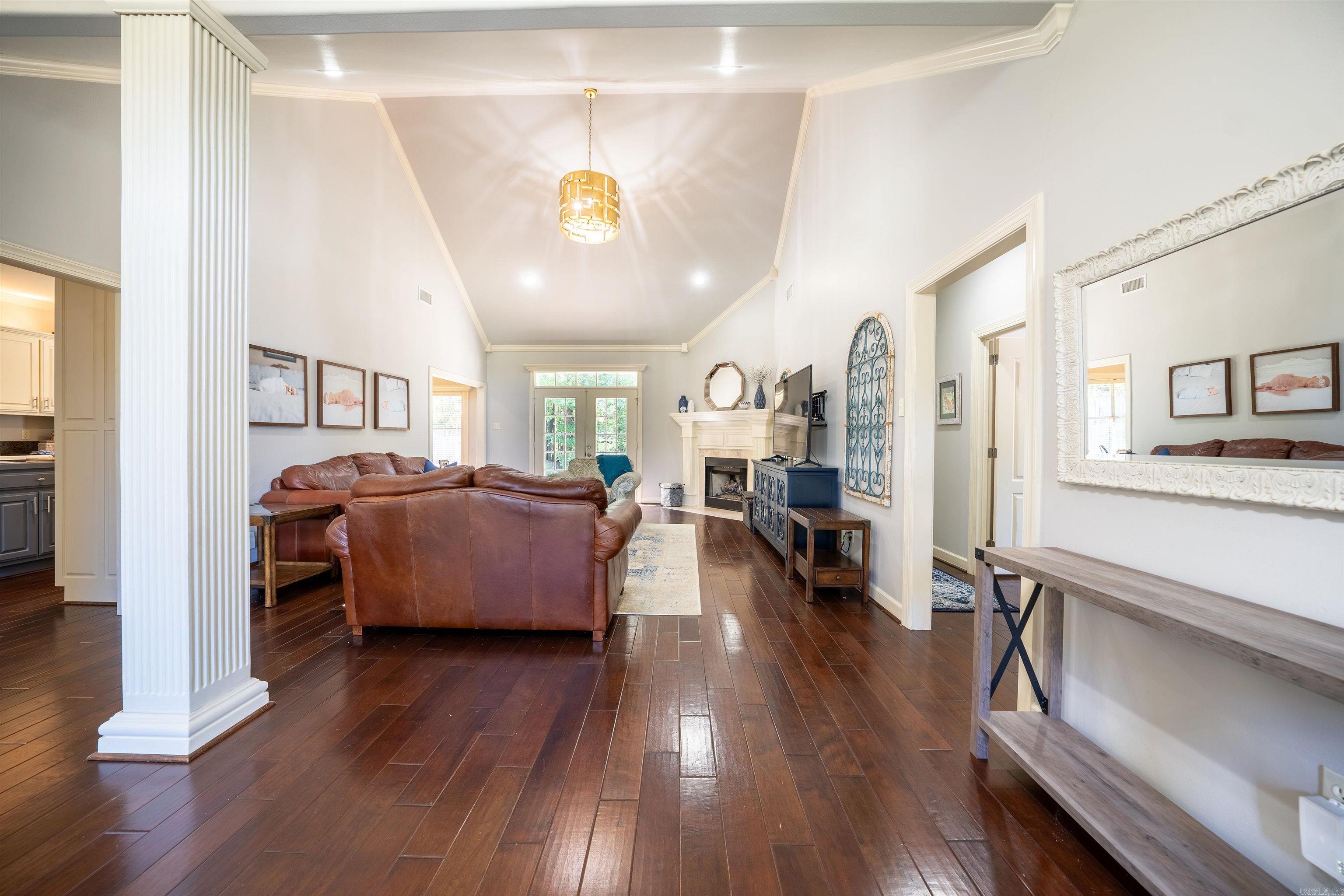 2702 Valley Park Drive