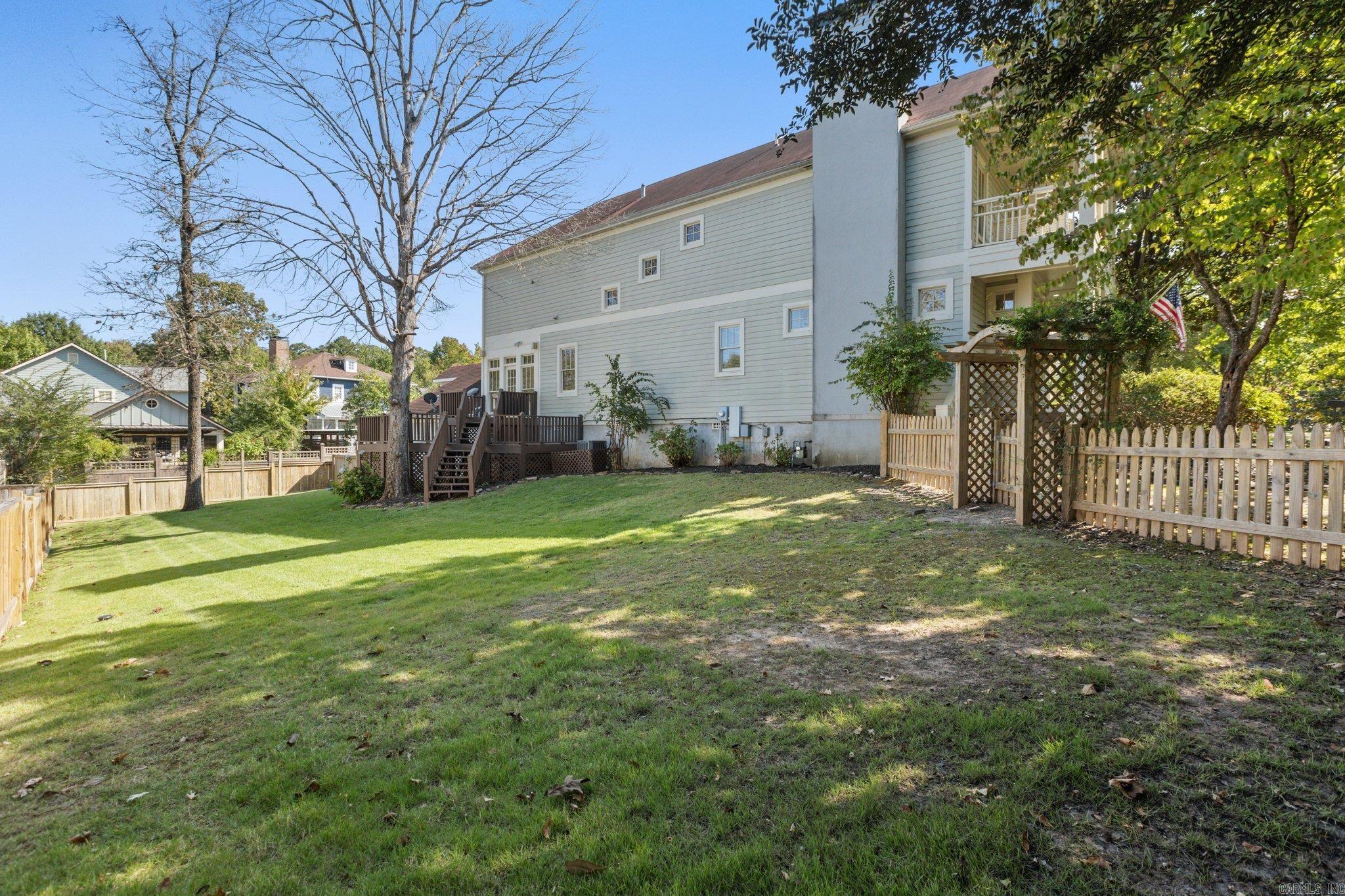 40 Deerberry Forest Circle