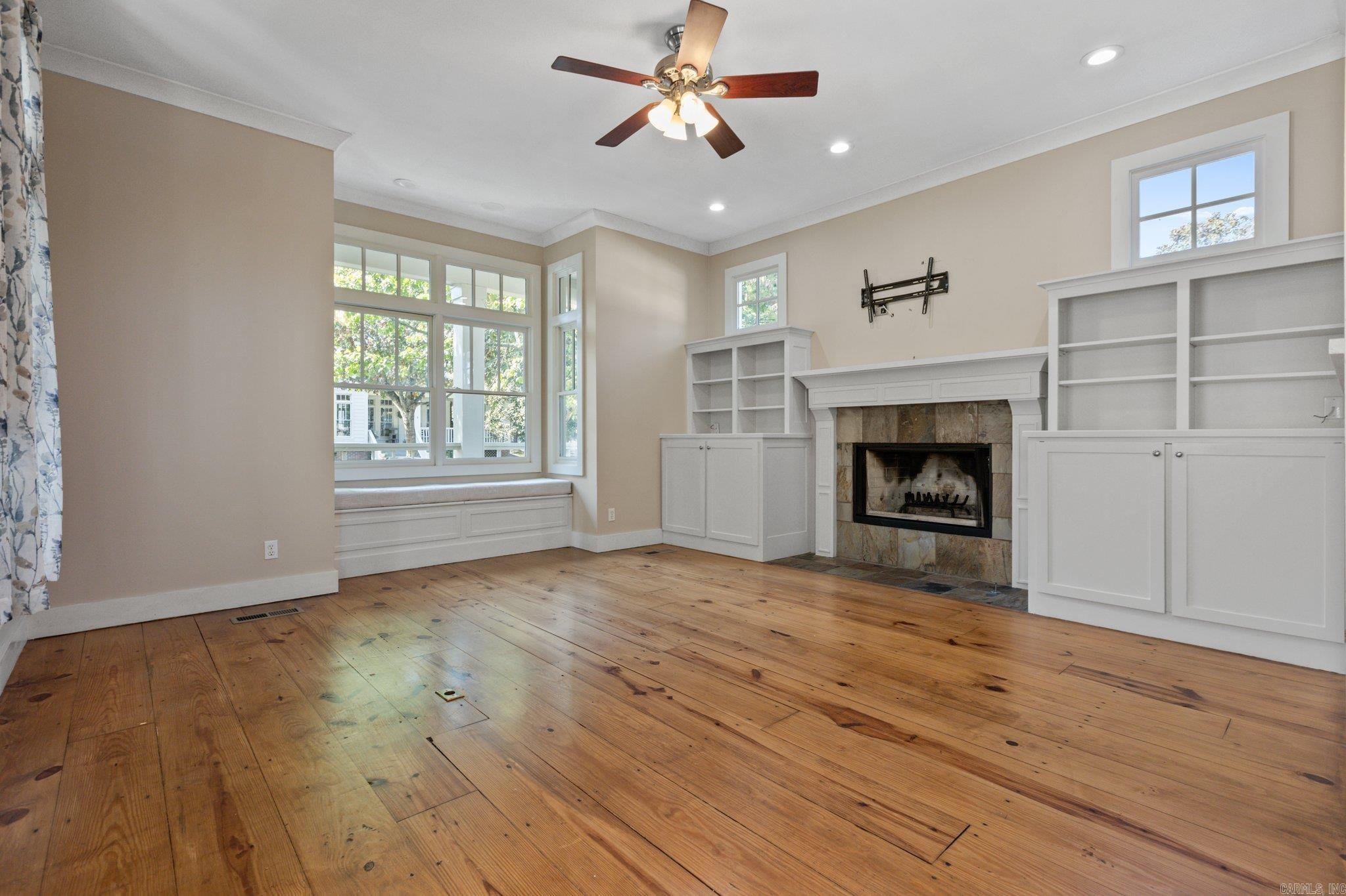 40 Deerberry Forest Circle