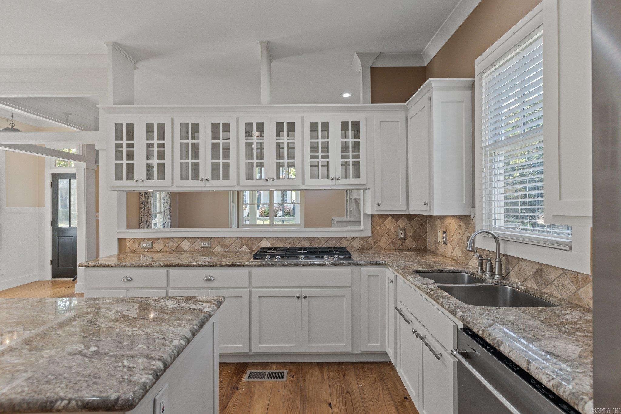 40 Deerberry Forest Circle