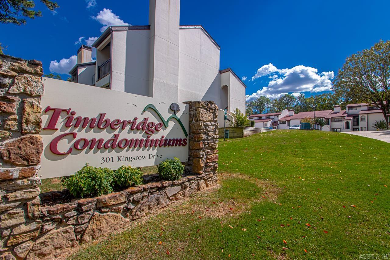 301 Kings Row #313 Drive