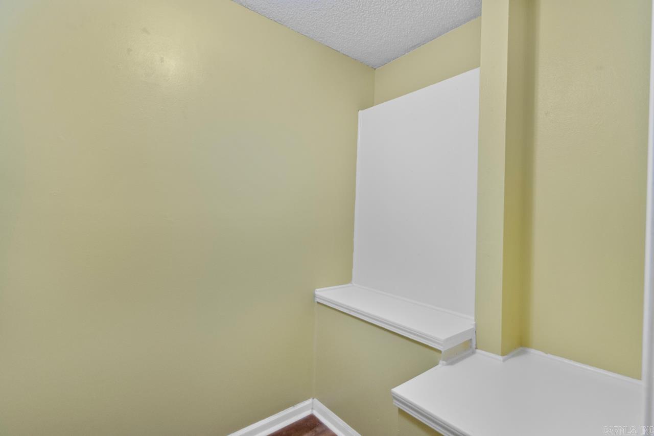 301 Kings Row #313 Drive