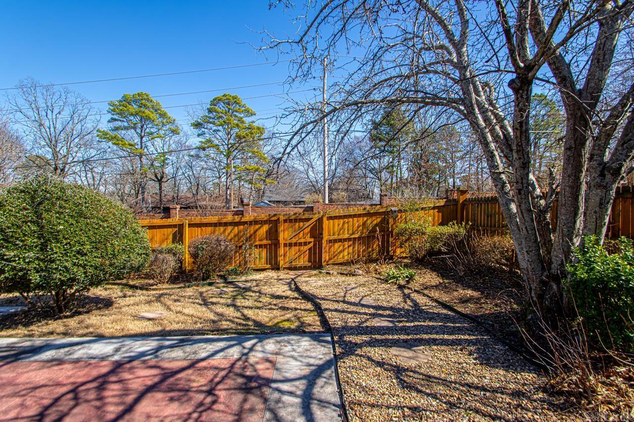 1321 Gleneagles Court