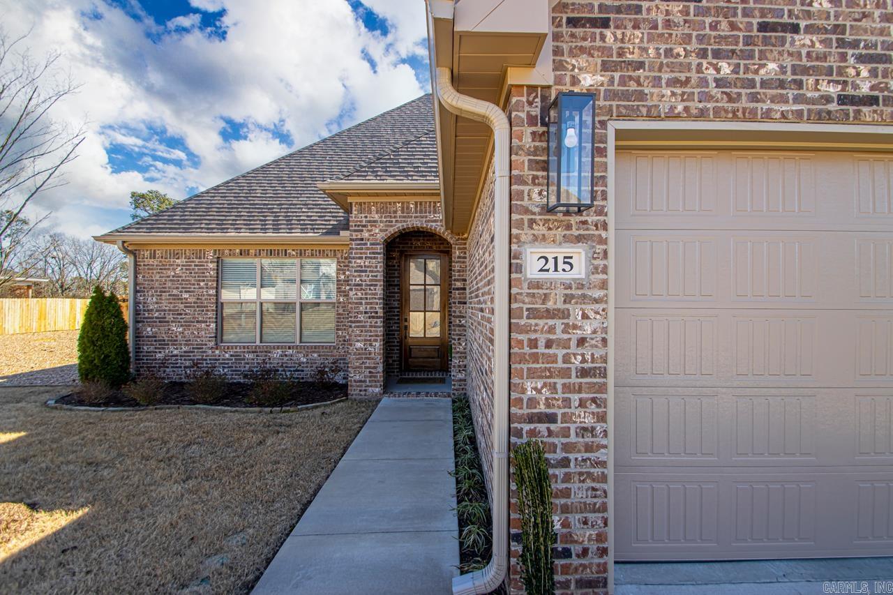 215 Kanis Ridge Drive