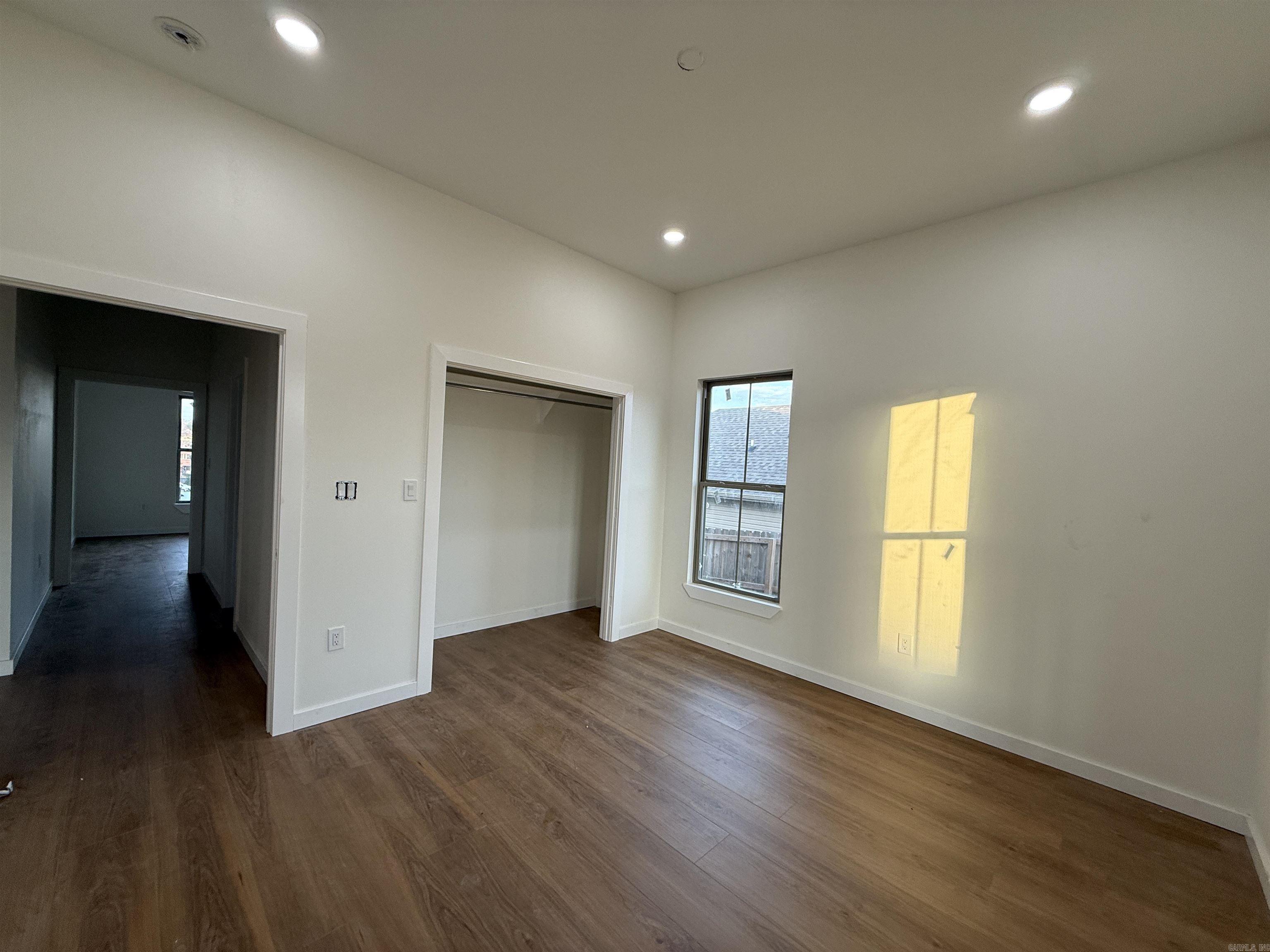 17 Cobble Hill Rd Road