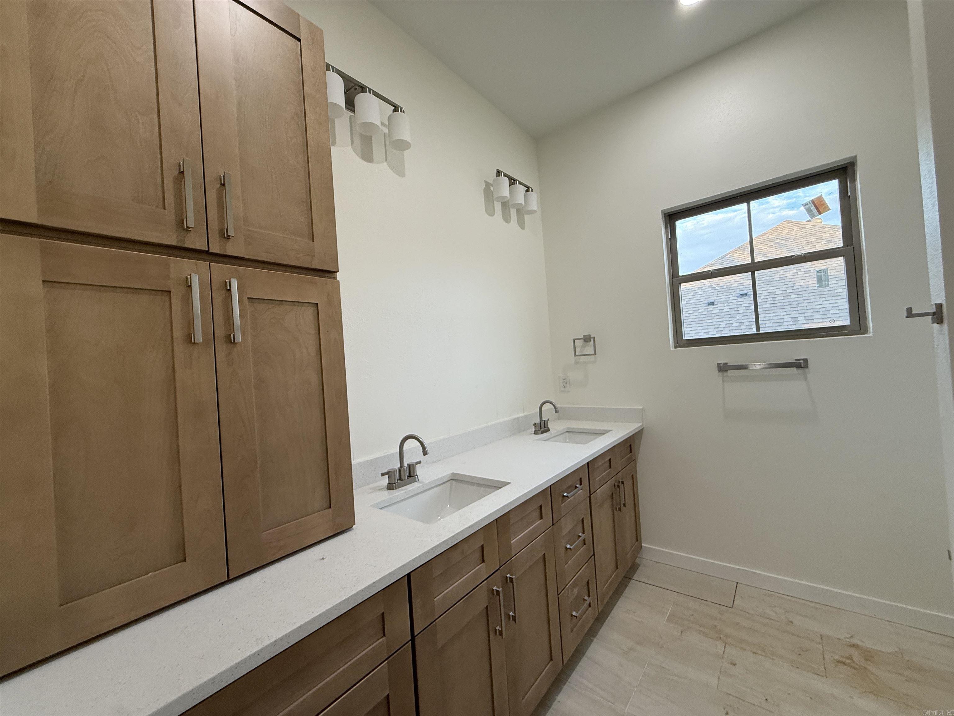 17 Cobble Hill Rd Road