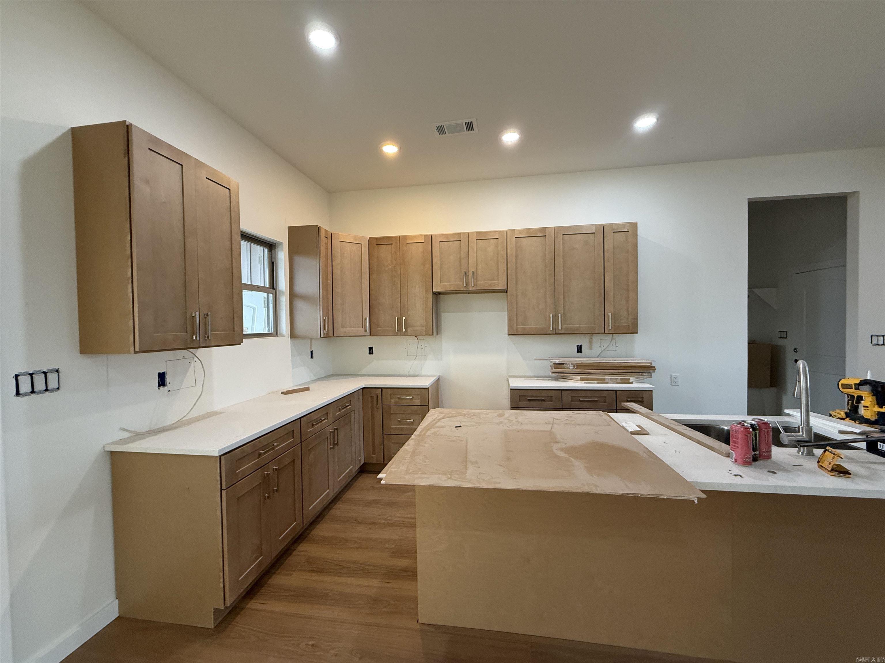 17 Cobble Hill Rd Road