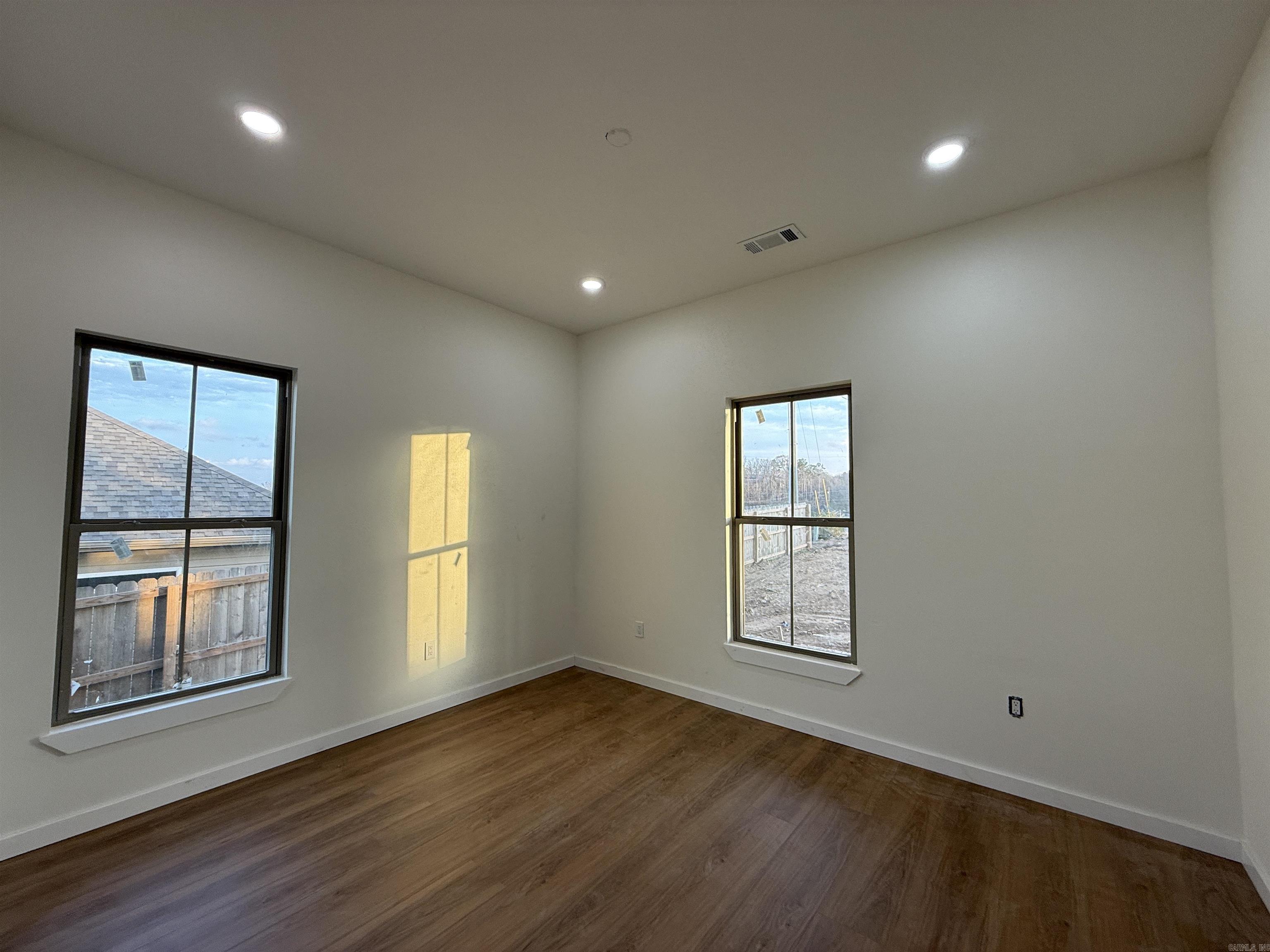 17 Cobble Hill Rd Road