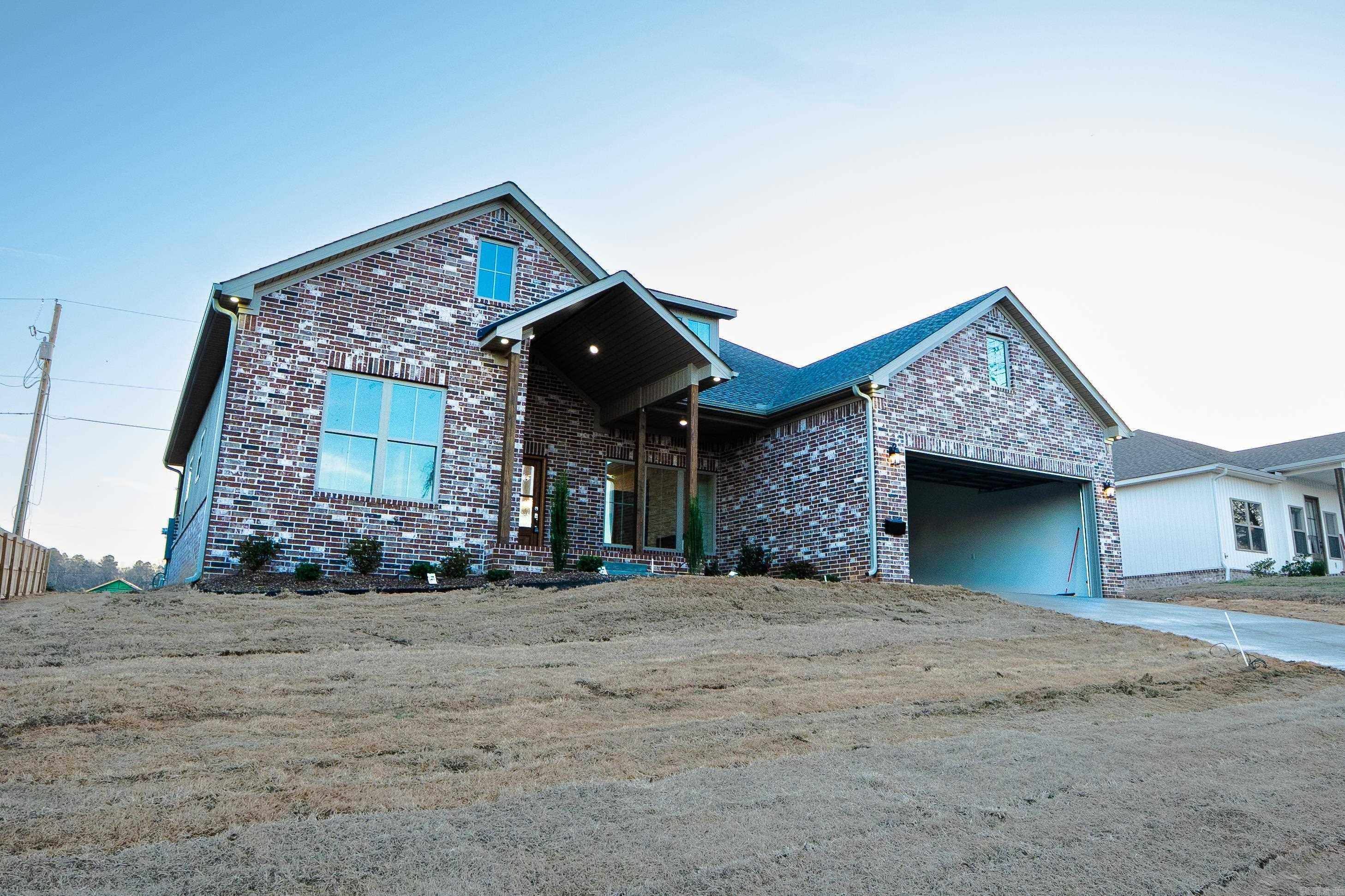 17 Cobble Hill Rd Road