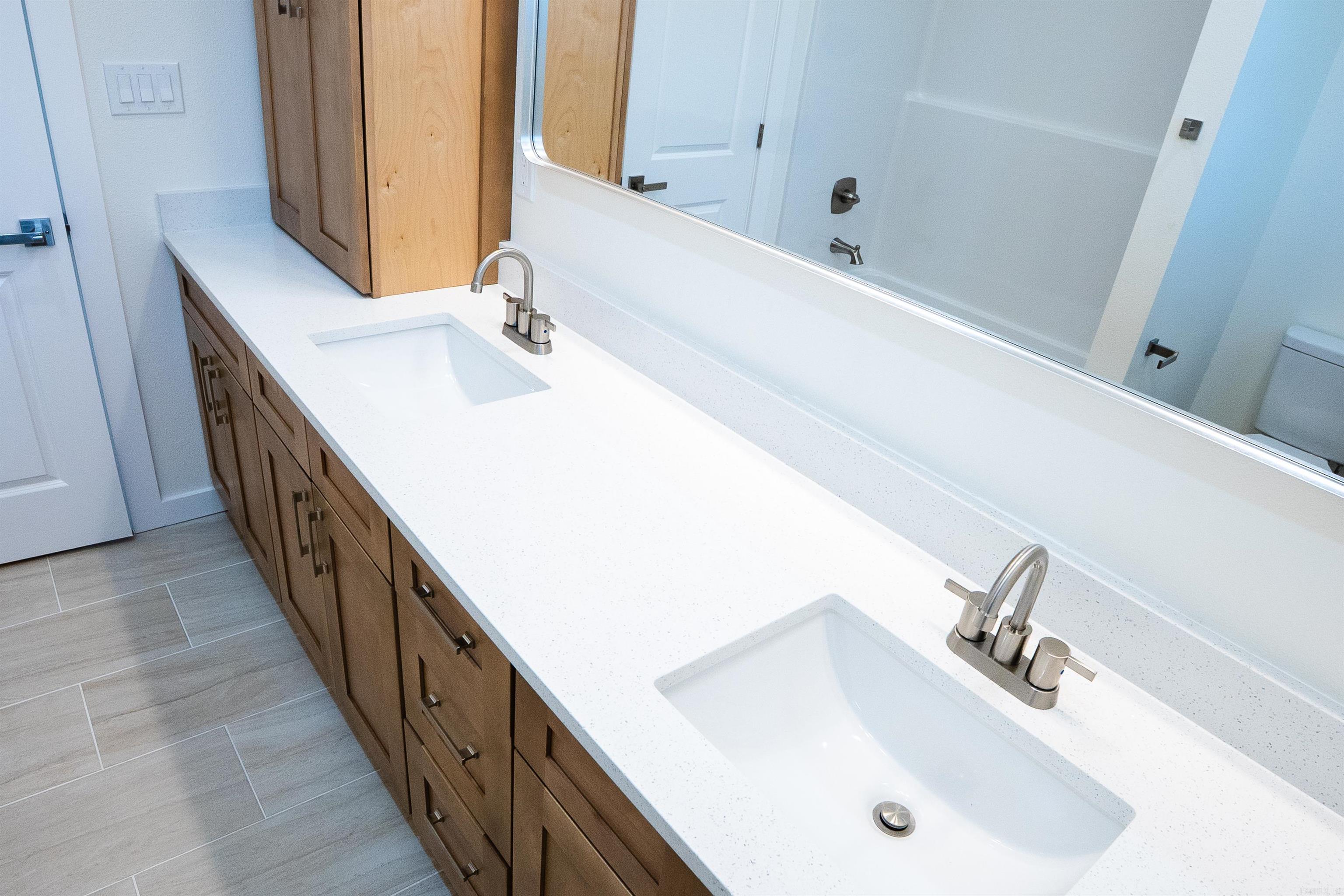 17 Cobble Hill Rd Road