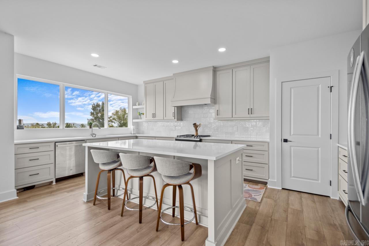 34405 Lakeview West Drive