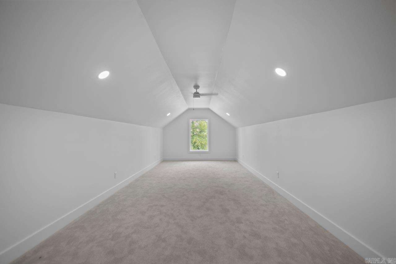 34405 Lakeview West Drive