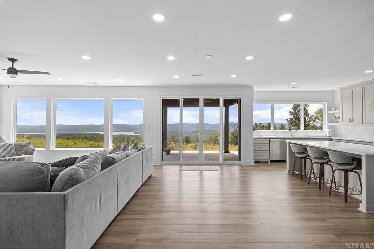 34405 Lakeview West Drive