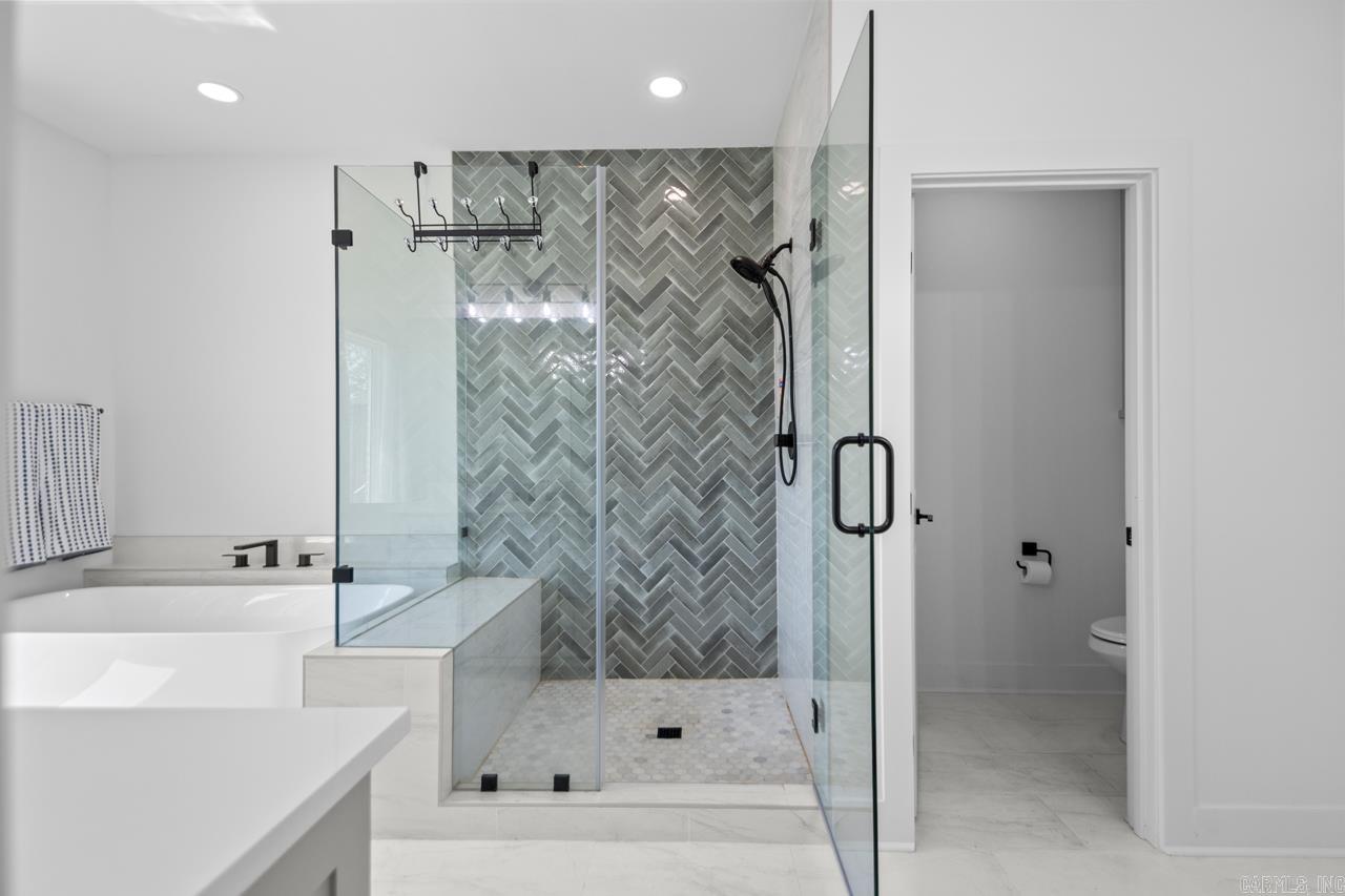 34405 Lakeview West Drive