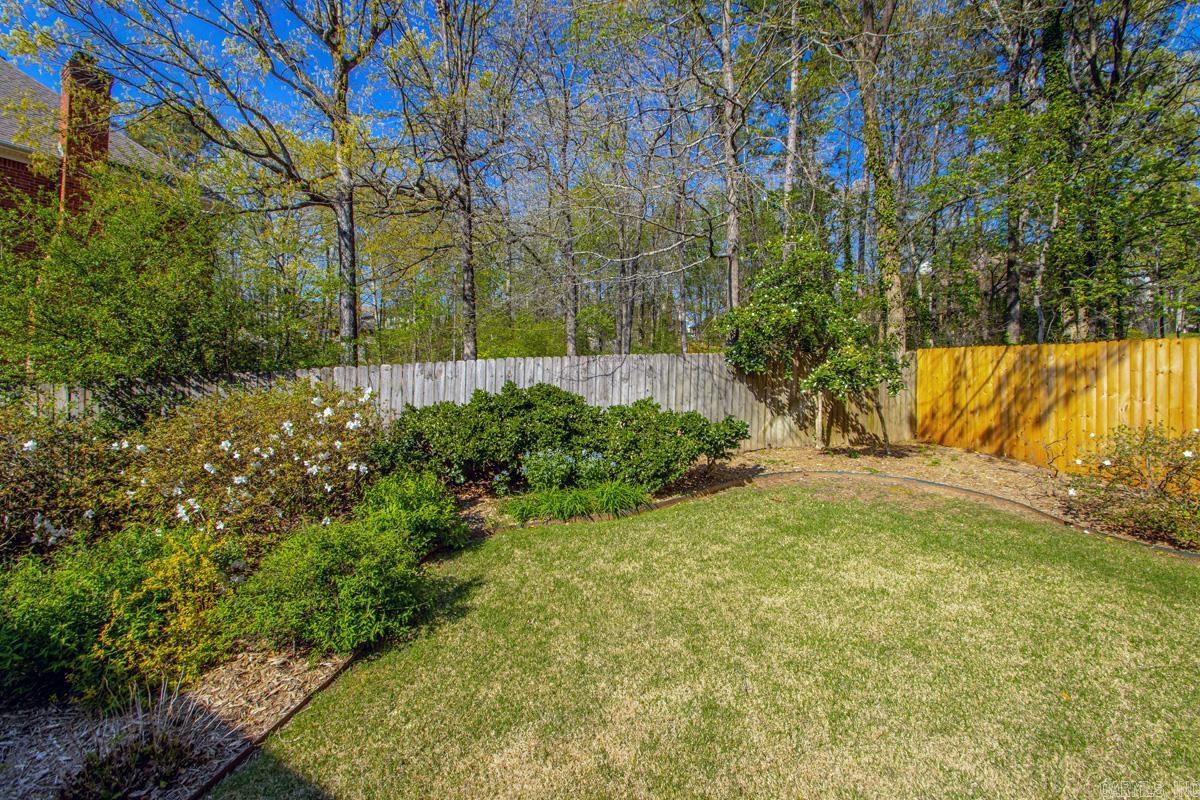 3 Longview Cove