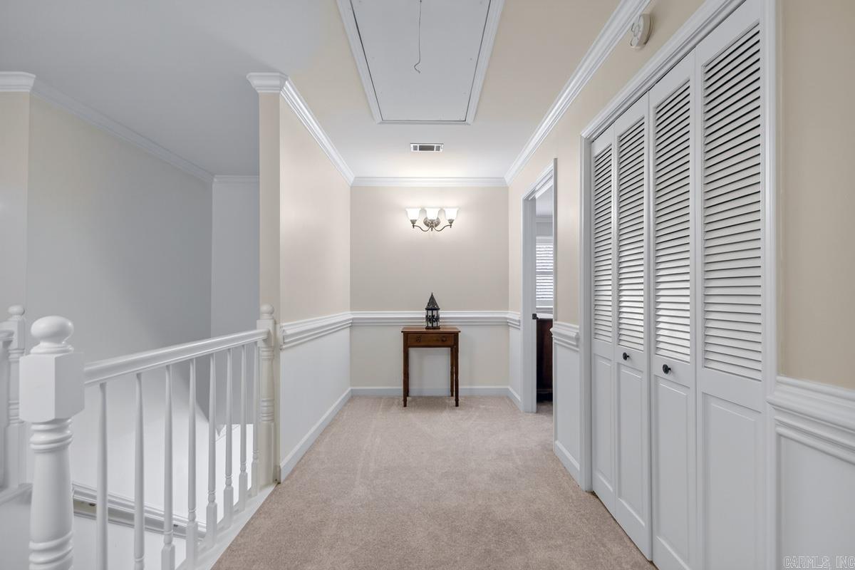 3 Longview Cove