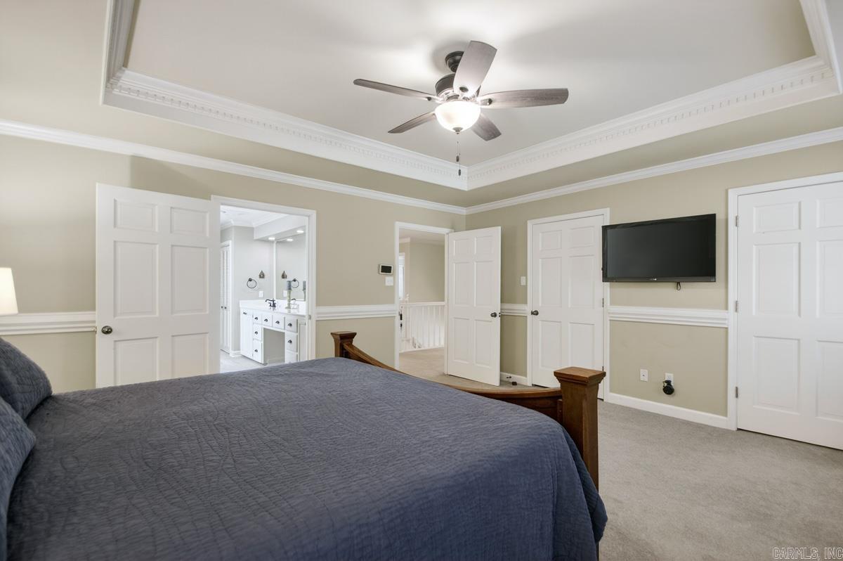 3 Longview Cove