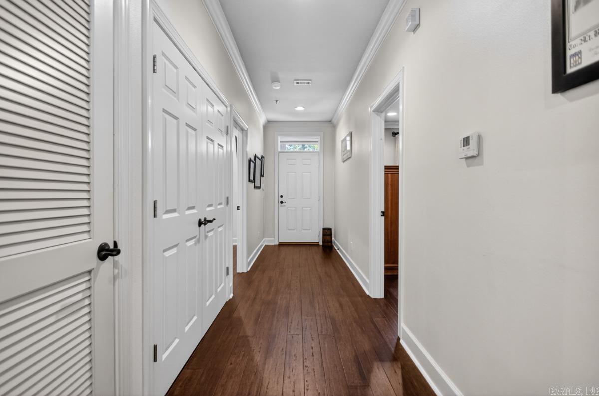 100 Vallon Lane Unit: 103