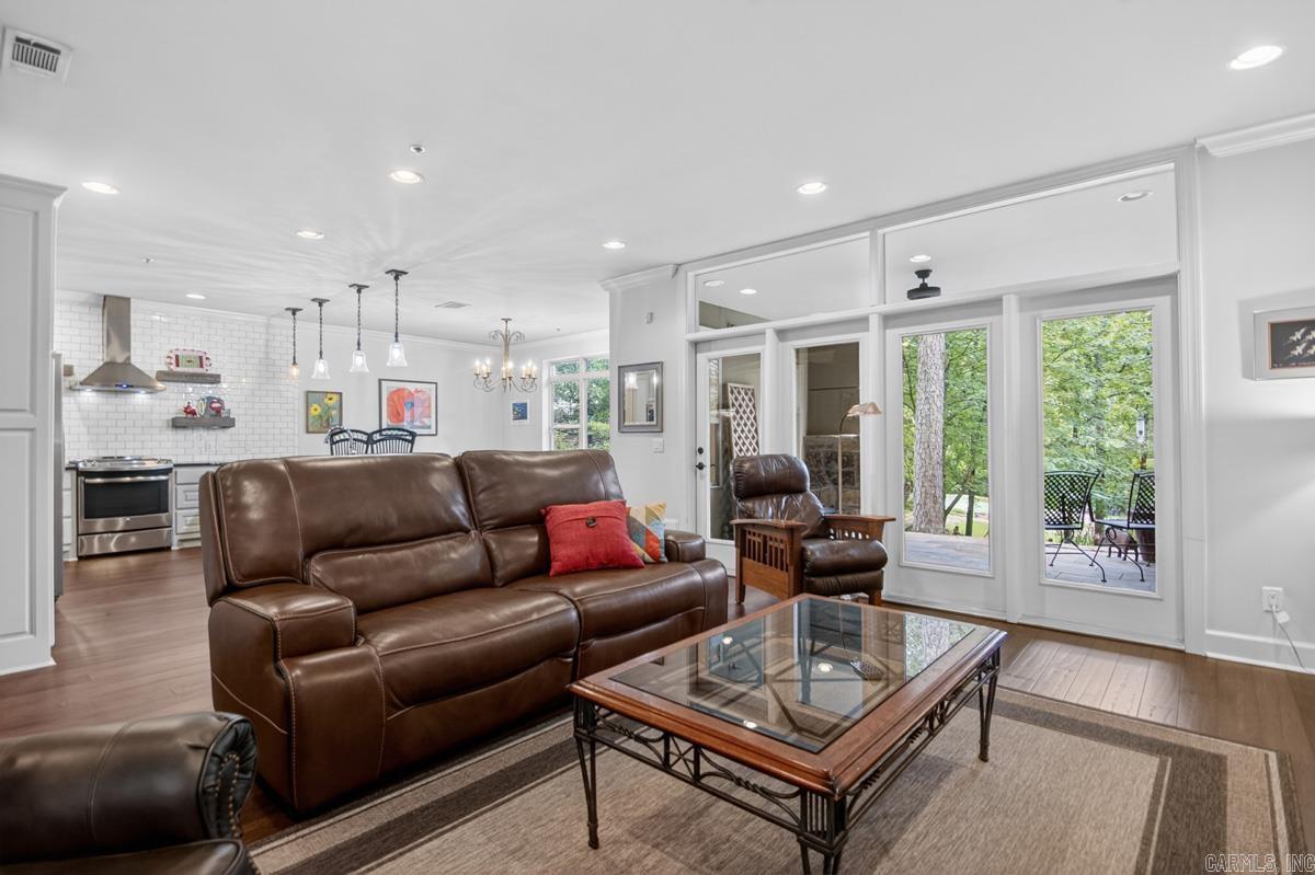 100 Vallon Lane Unit: 103