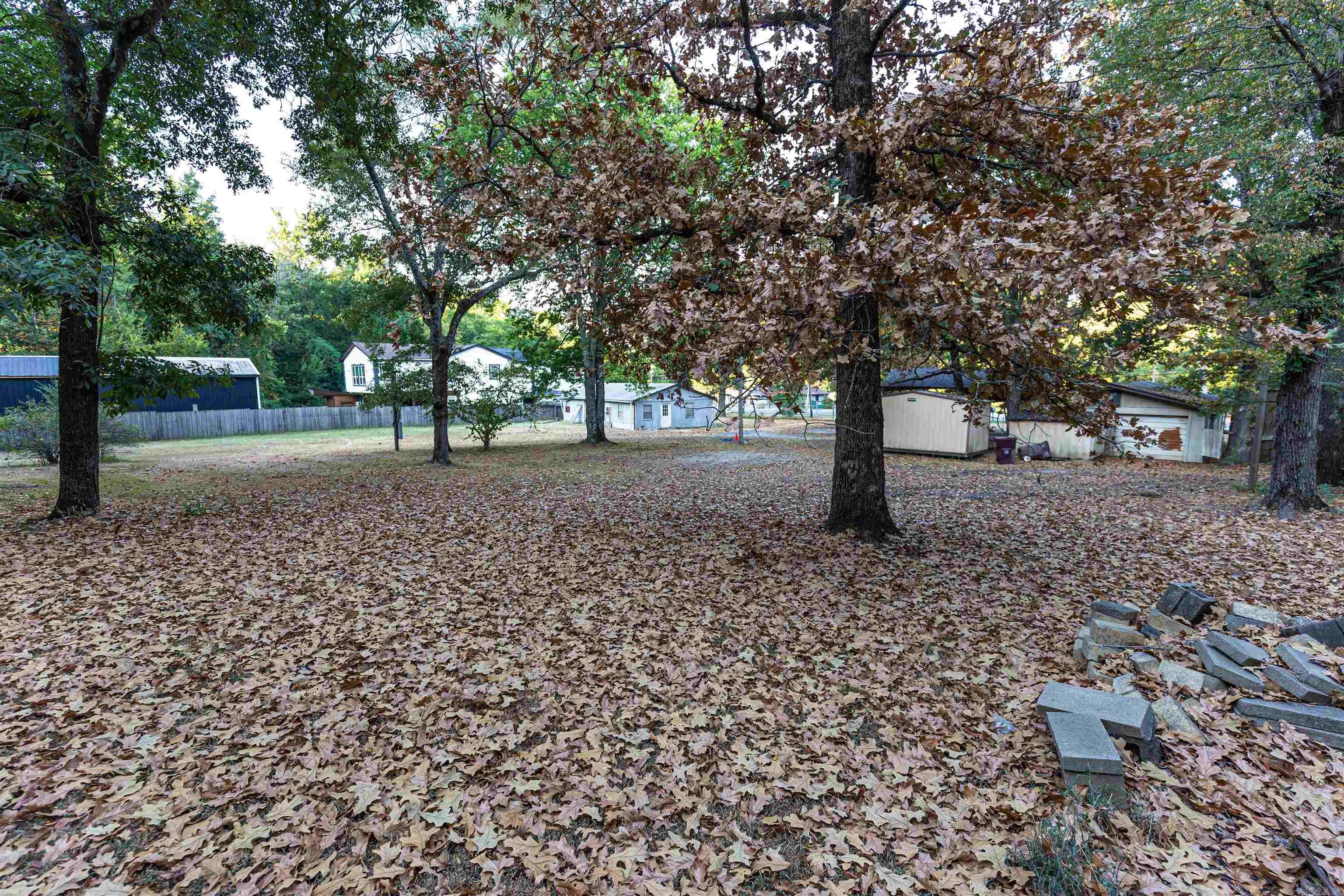 8519 & 8601 Arch Street Pike