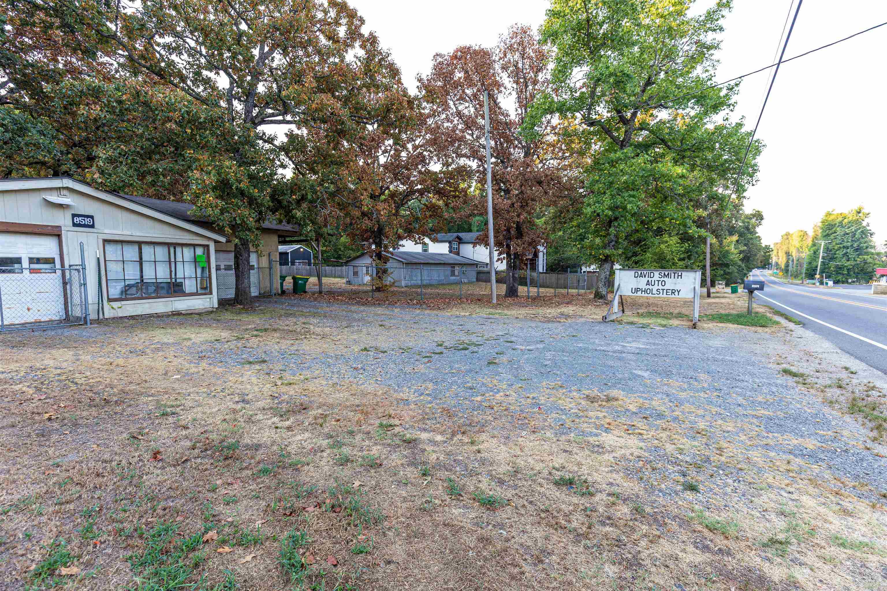 8519 & 8601 Arch Street Pike