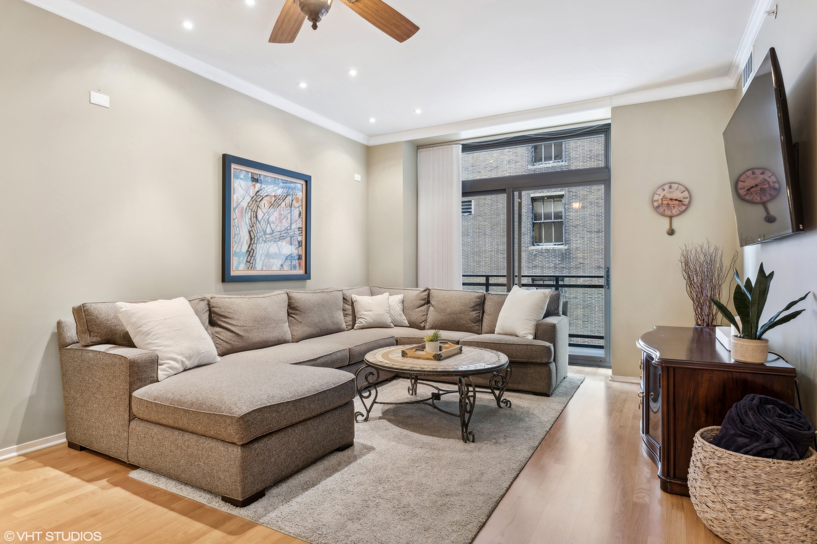 310 S Michigan Avenue Unit: 1007