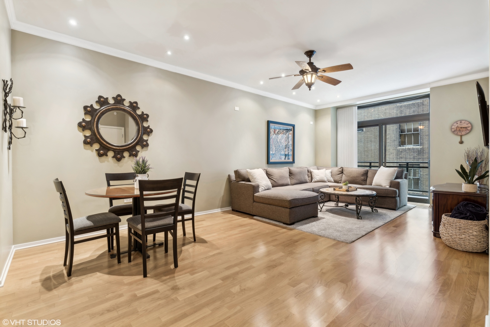 310 S Michigan Avenue Unit: 1007