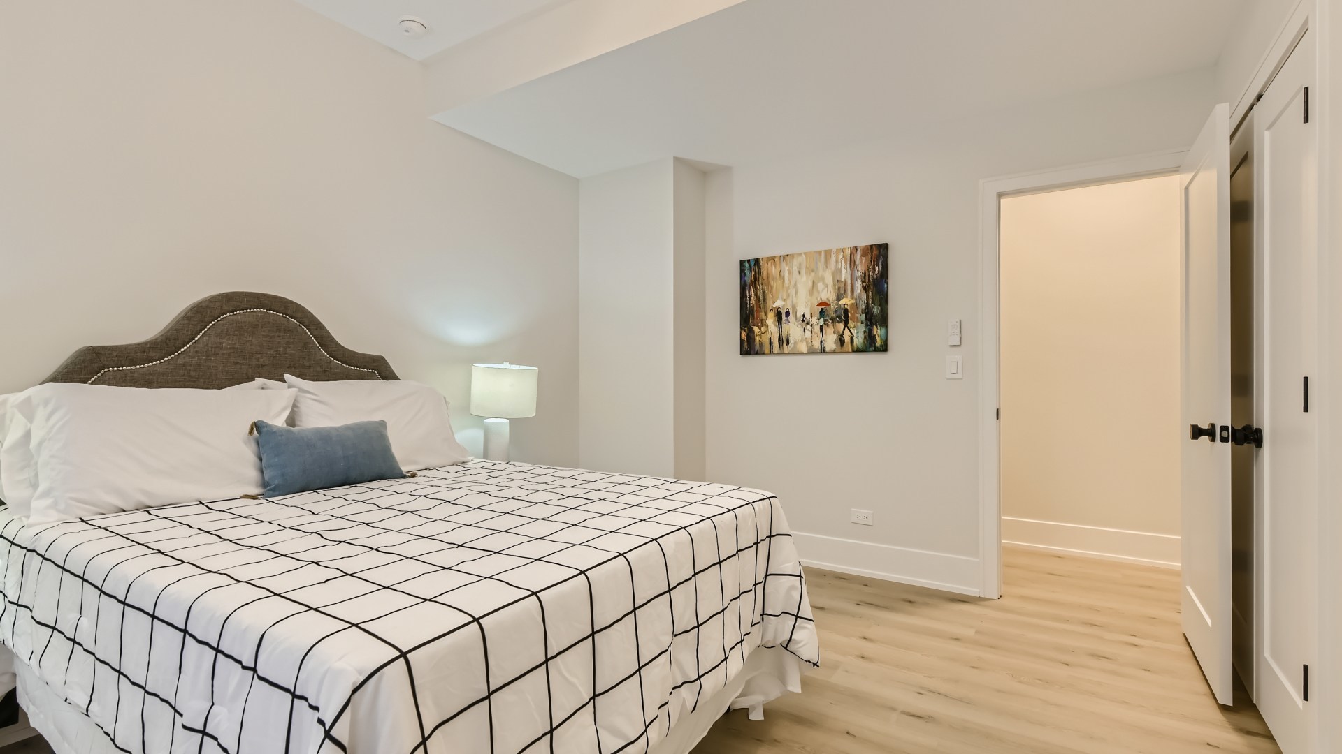 1424 W Winnemac Avenue Unit: 1