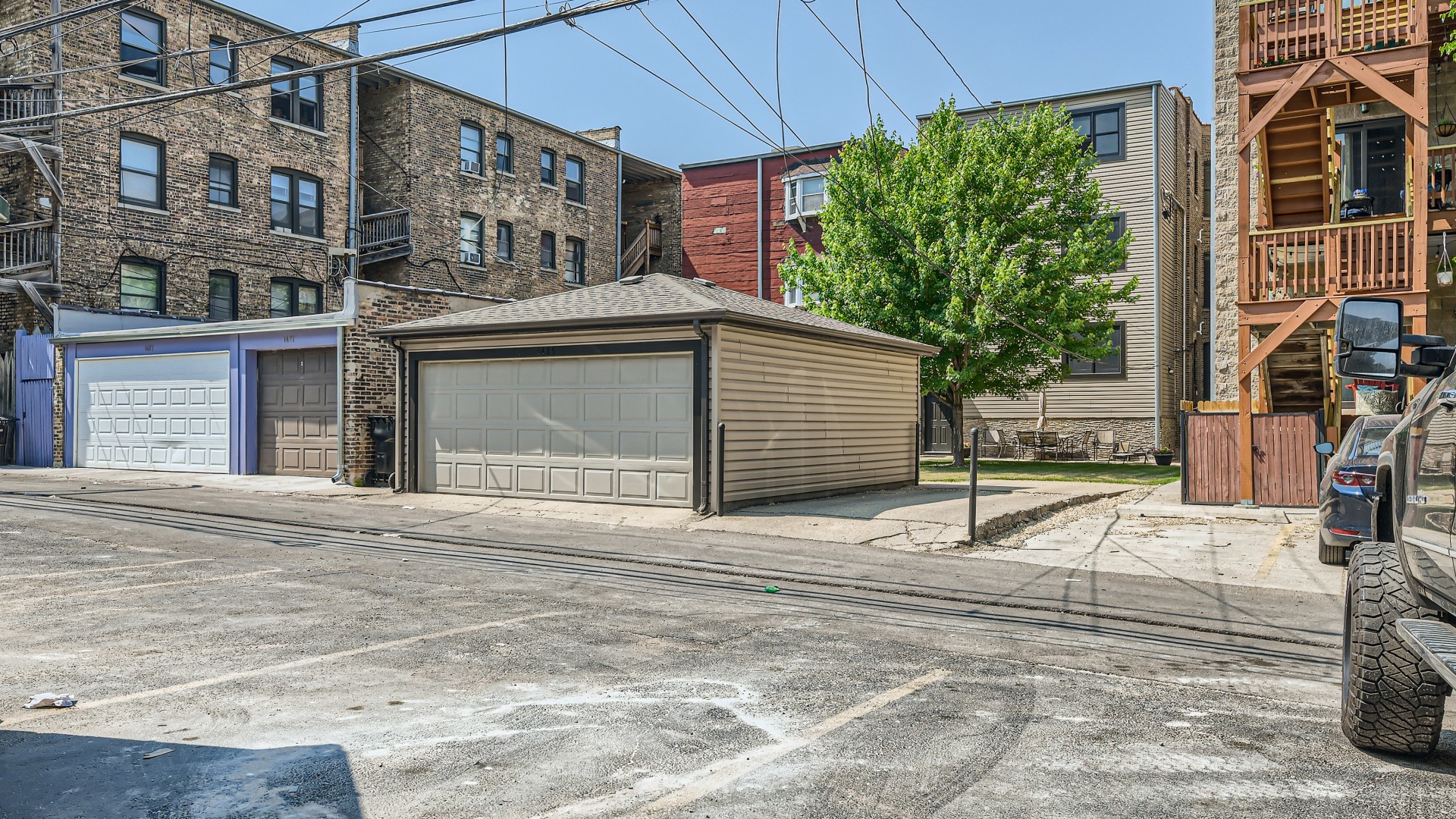 1424 W Winnemac Avenue Unit: 1