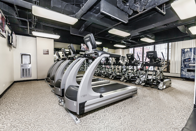 10 E Ontario Street Unit: 3006